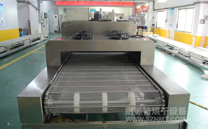 汽车配件磁性材料(片材)磷化清洗后水份烘干隧道炉
